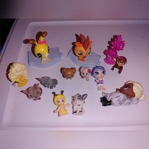 🛍️2/$20🛍️Mixed Small Pets Figure Toy Set - Assorted Colors